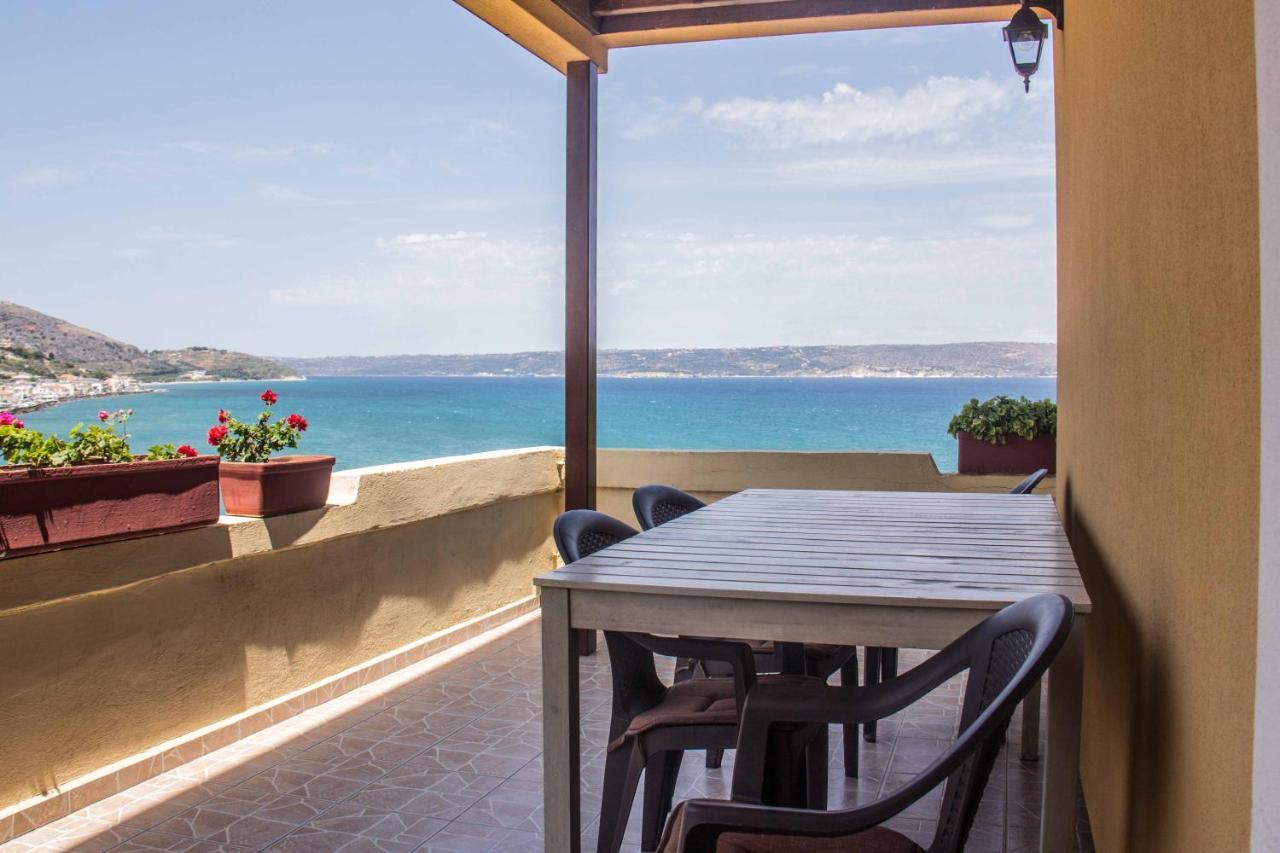 Villa Georgia カリヴェス エクステリア 写真